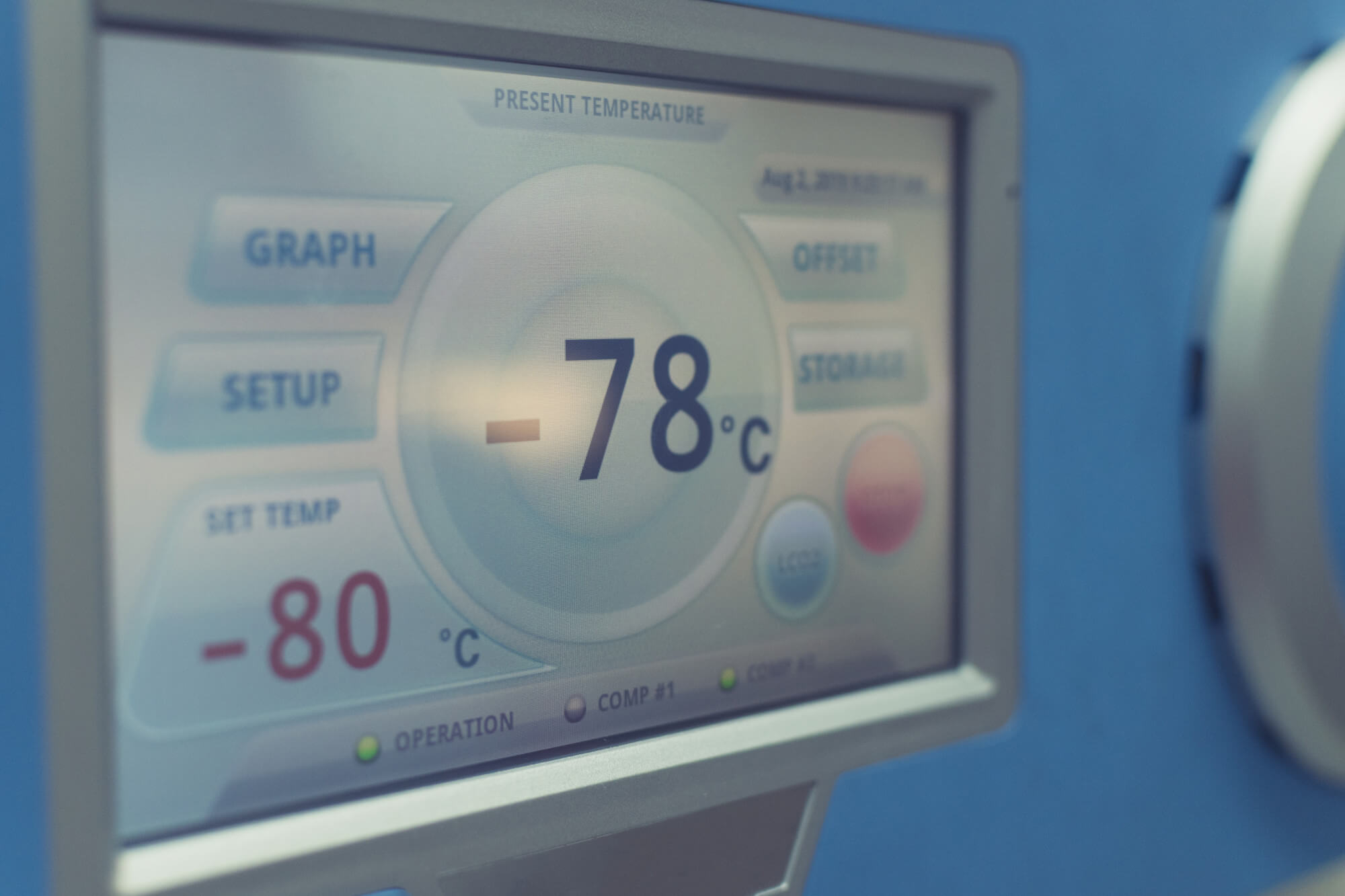 Guide on Continuous Temperature Monitoring in Medical Fridges/Freezers